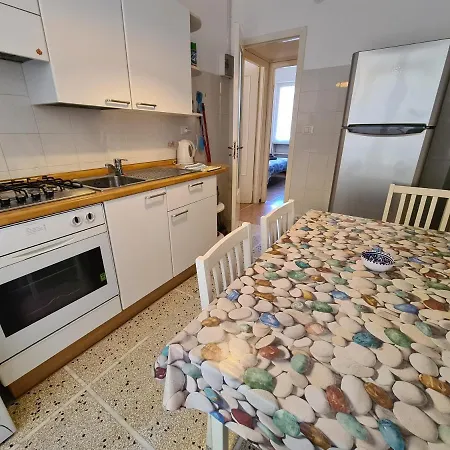 Apartment Noah Andrea By Portofinovacanze *